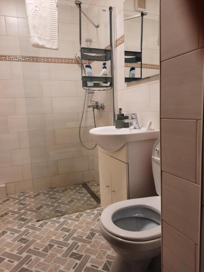 Apartament Zona Centrala Διαμέρισμα Χουνεντοάρα Εξωτερικό φωτογραφία